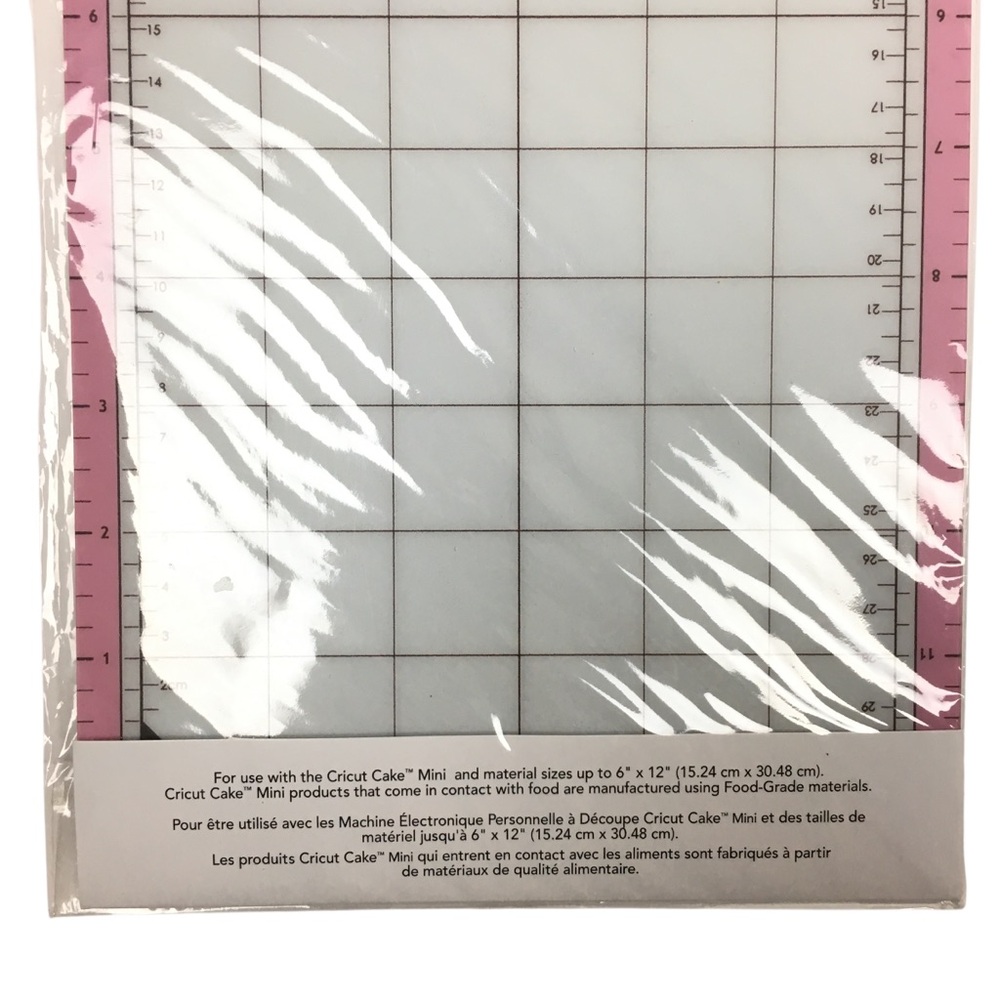 CRICUT Cake Tools Mini Cutting Mats 6 in x 12 in Set of 2 Food Grade NEW NWT - Picture 3 of 6